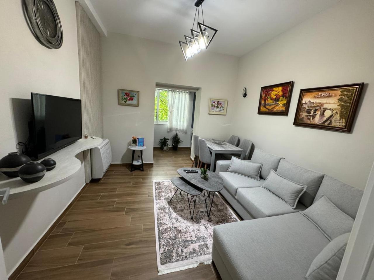 טיראנה Ami Blloku Apartament מראה חיצוני תמונה